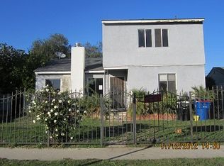 19549 Schoolcraft St, Reseda, CA 91335