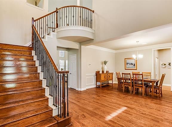 4th image of 1333 Cilantro Dr