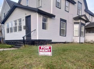 858 Kalamazoo Ave SE, Grand Rapids, MI