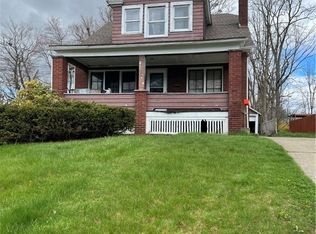 558 W Ravenwood Ave, Youngstown, OH