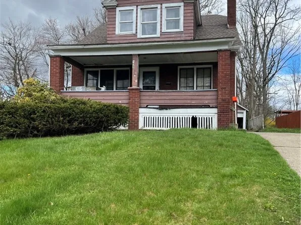 558 W Ravenwood Ave, Youngstown, OH 44511
