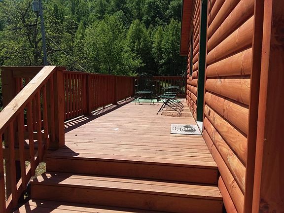 3rd image of 558 Sulphur Spring Valley Dr