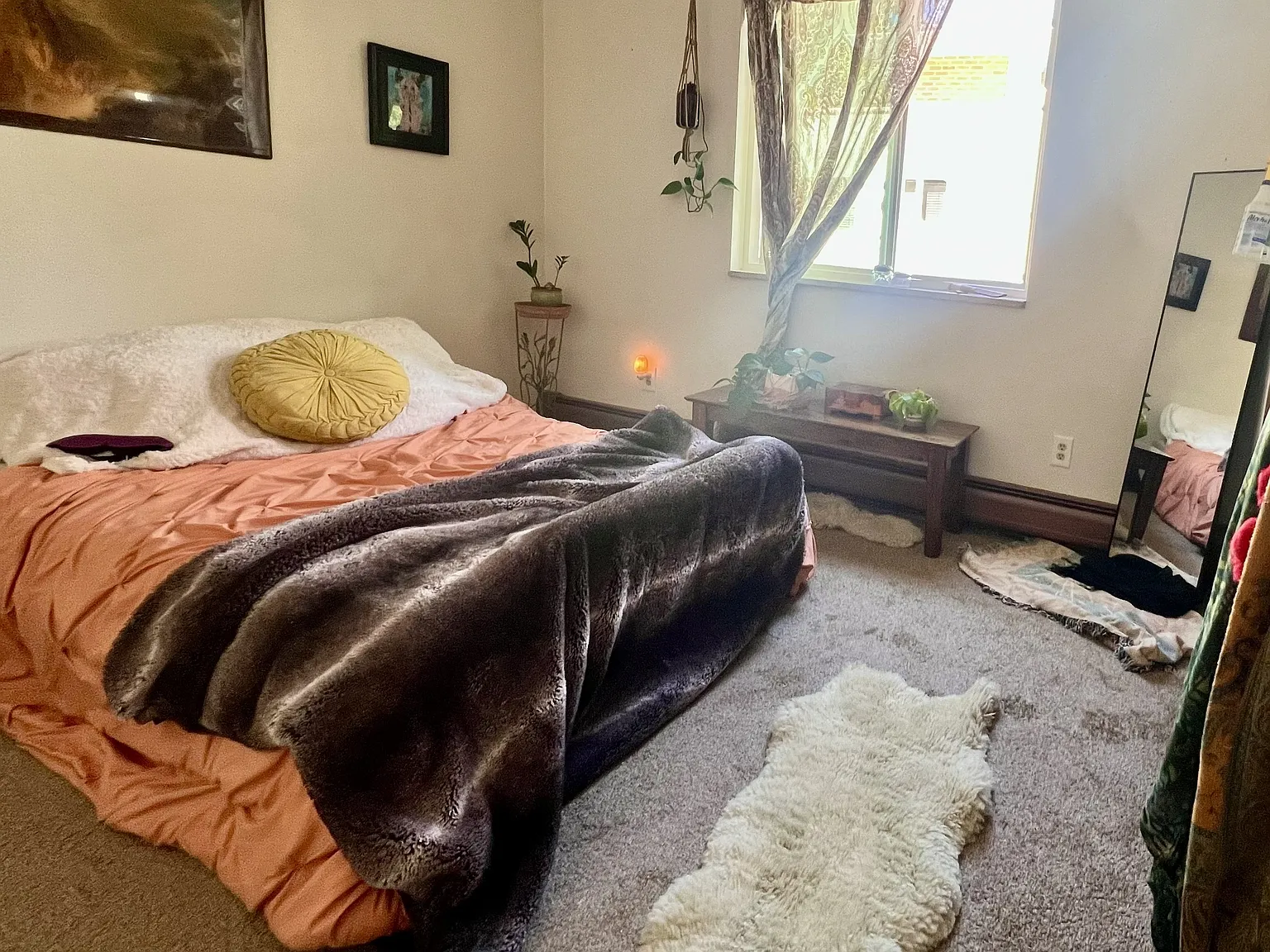 4 bed, 2200 sqft, $2,850 — Photo 3