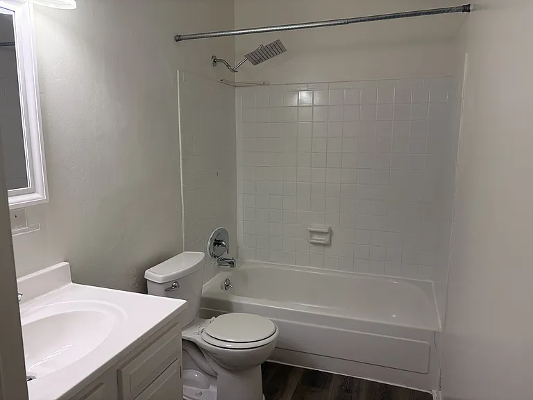 525 Conway Rd #194 — Photo 9