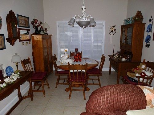 2nd image of 701 Jordon Ct