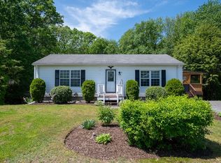 10 Robin Dr #27, Douglas, MA 01516