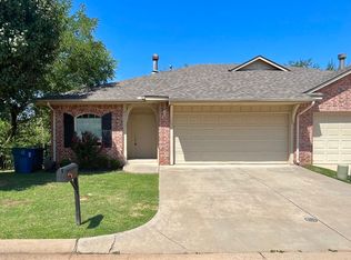 611 Sisken Ct, Edmond, OK 73003