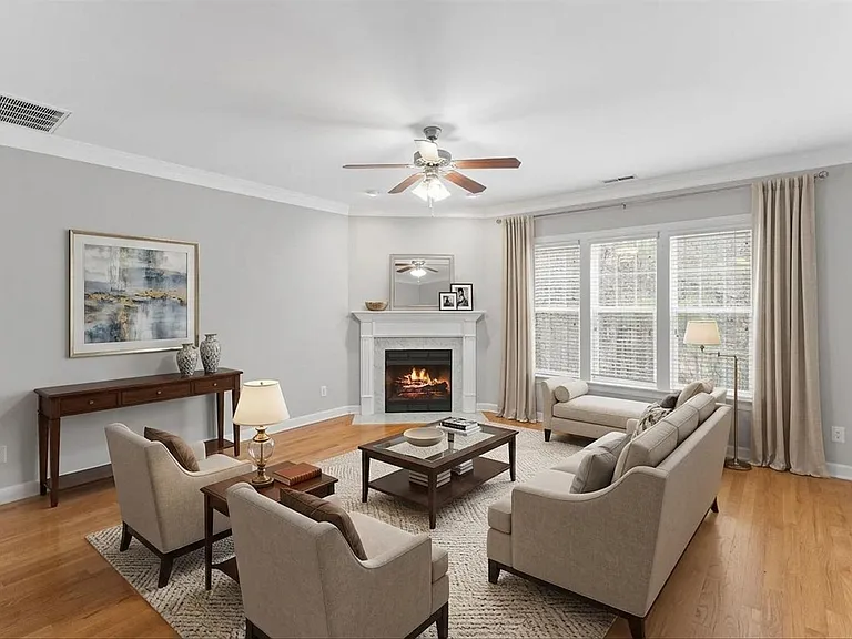 713 Magnolia Forest Ct — Photo 9