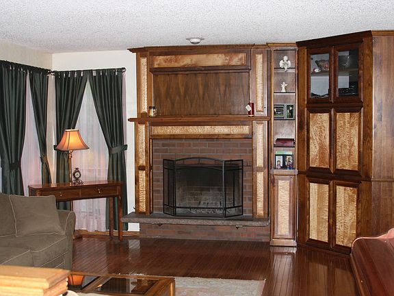 Custom entertainment stand and mantel