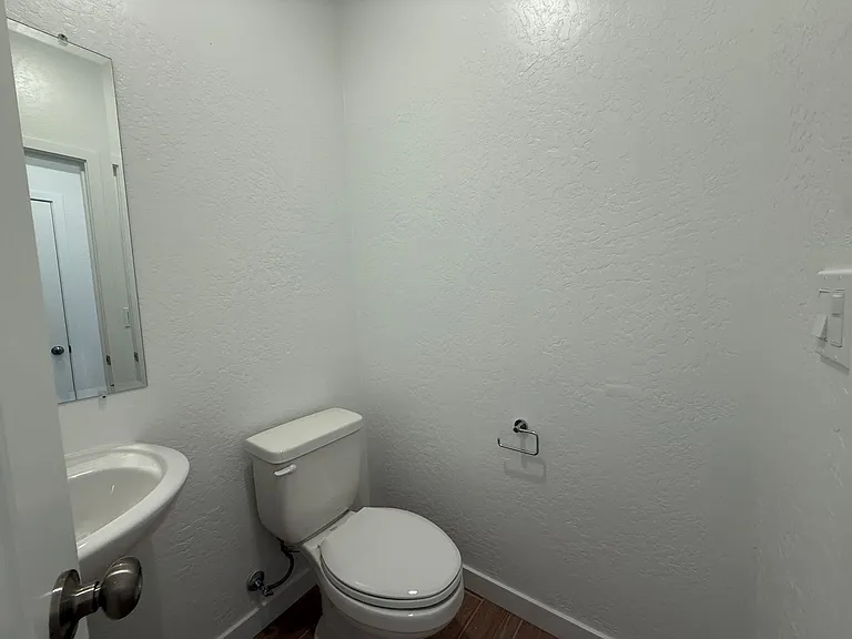 1036 Fruitwood Ave — Photo 23
