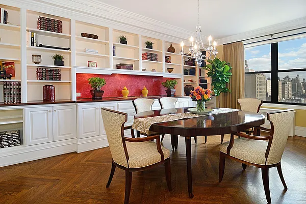 Sold by Corcoran | media 29