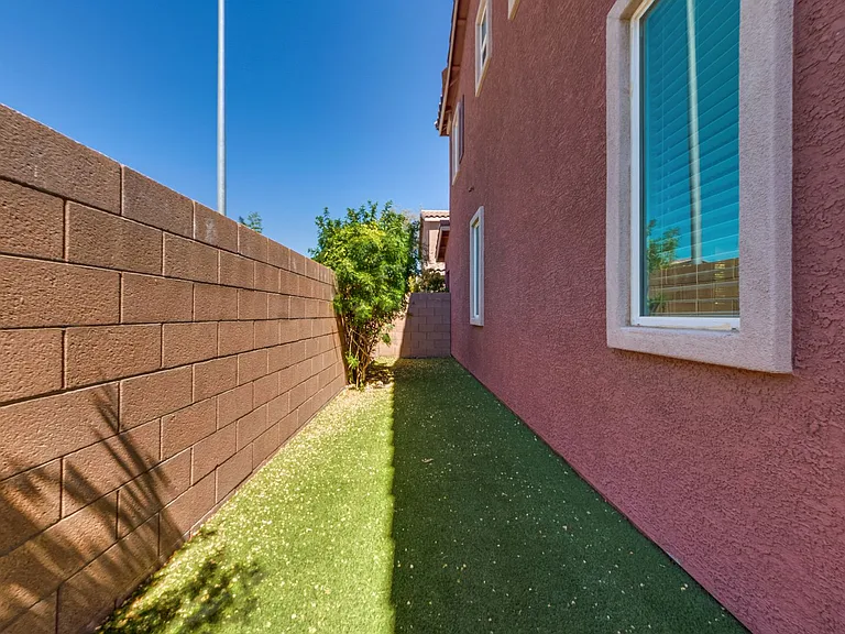 1973 San Donato Walk — Photo 39