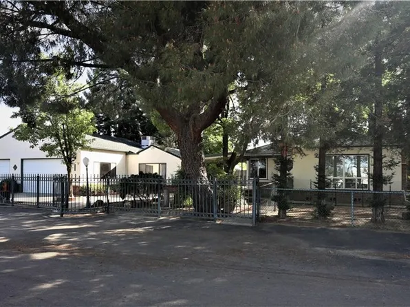 22150 N Athearn St, Clements, CA 95227