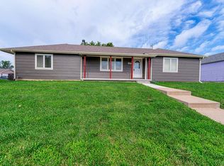 1505 Ricky Cir, Salina, KS 67401