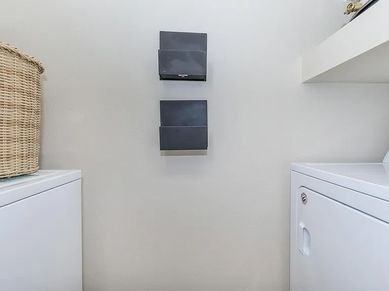 Town Park Townhomes — Photo 38