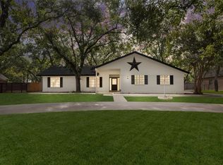 8735 S Monticello Cir, Granbury, TX 76049