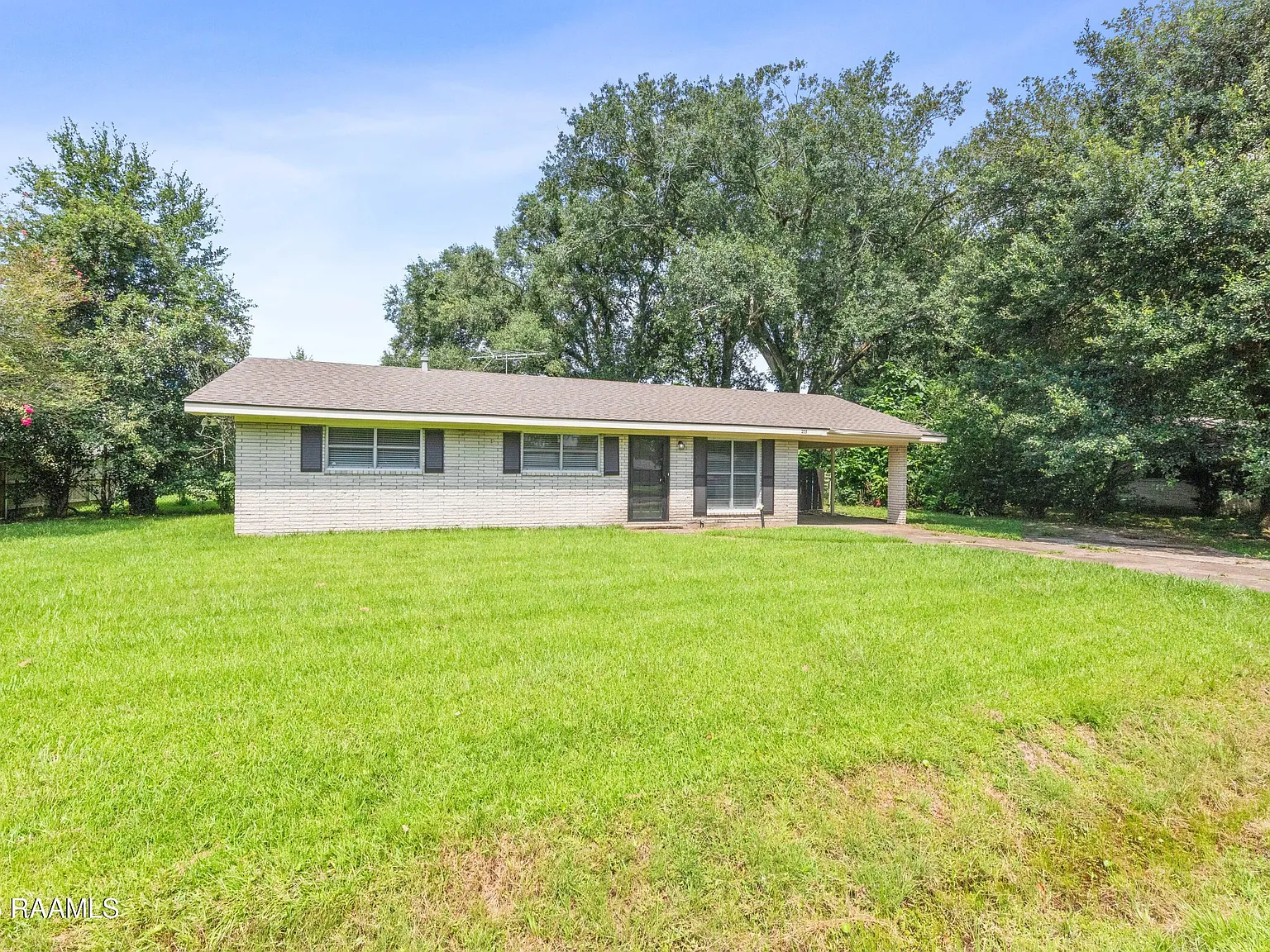 3 bed, 1.5 bath, 1167 sqft, $1,600 — Photo 3