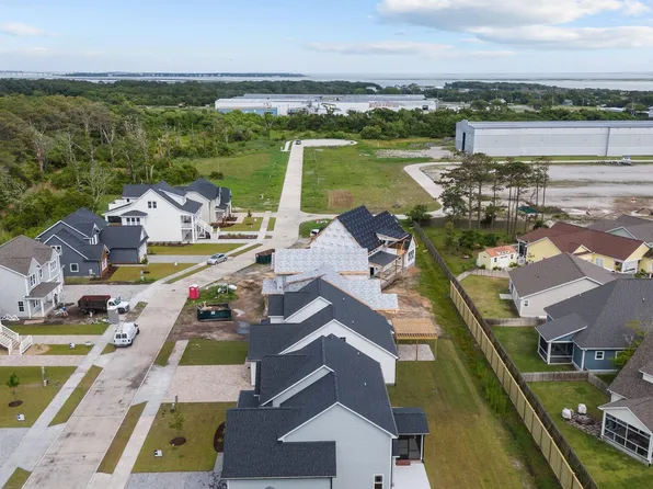551 E Great Egret Way, Beaufort, NC 28516