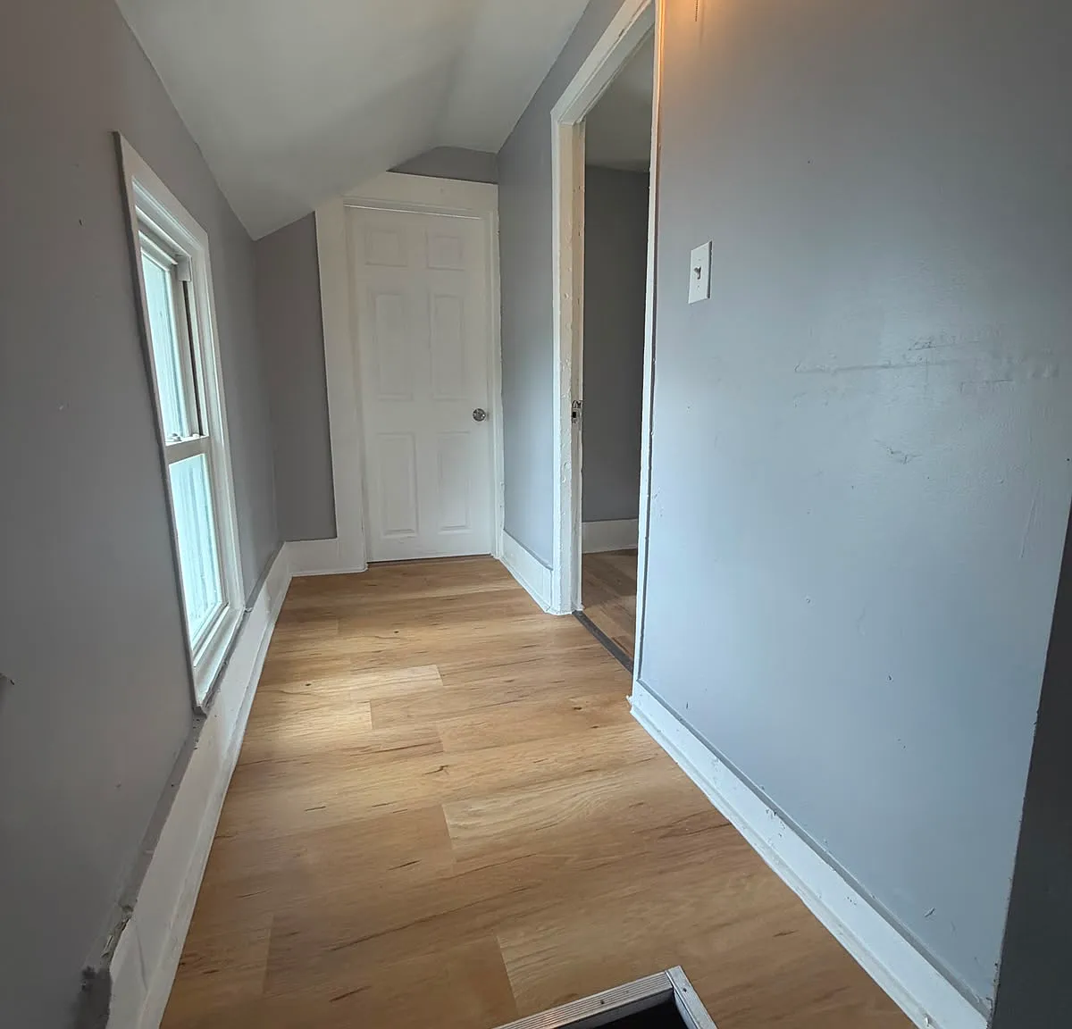 218 Manning - 1 — Photo 2