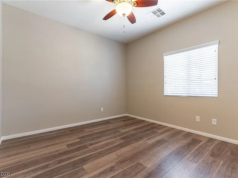 205 Dela Cruz Ave — Photo 21
