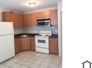 2096 SW 7th St, Miami, FL 33135