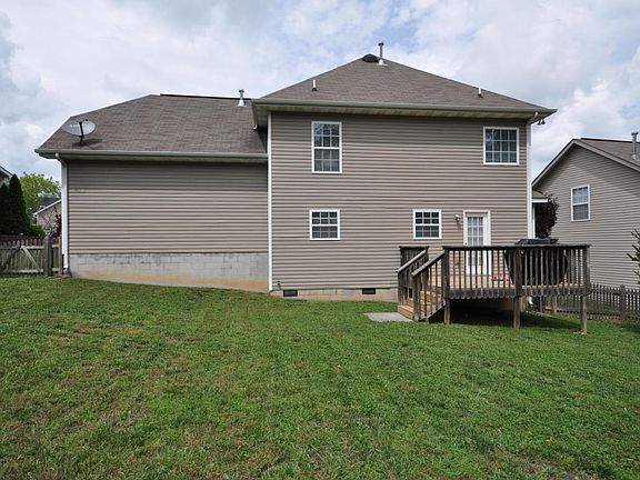 4th image of 5810 Wall Flower Ln