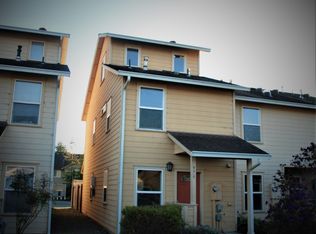 976 Courtyard Cir, Arcata, CA 95521
