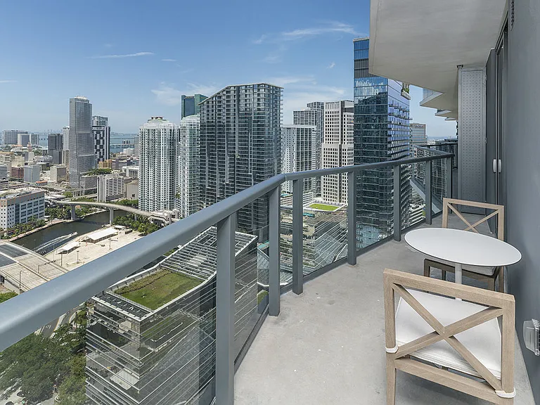 Solitair Brickell Apartments — Photo 9