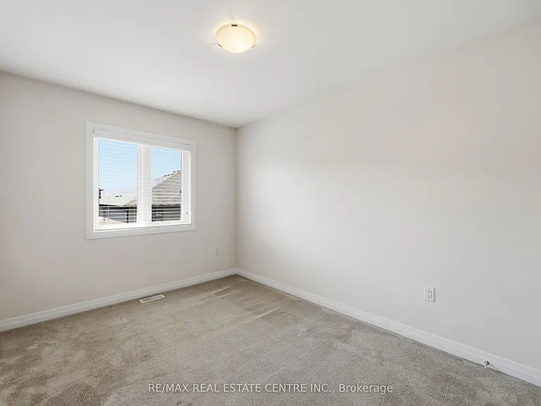 37 Greenwich Ave — Photo 35