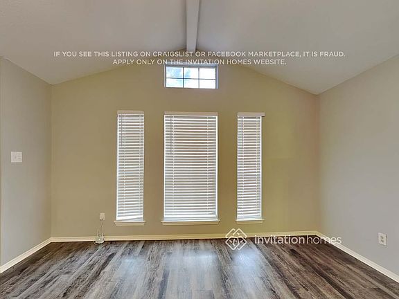 4th image of 1200 Cardinal Oaks Dr