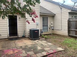 489 Blair Dr, Southaven, MS 38671
