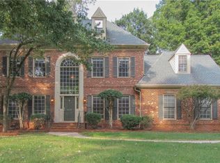 4616 Pineland Pl, Charlotte, NC 28277
