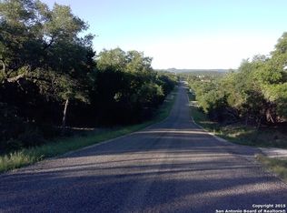 1415 Bonnyview Dr, Canyon Lake, TX 78133