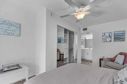 5540 Tamberlane Cir #118 Photo 1