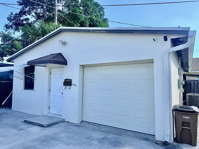 443 Wilder St — Photo 11