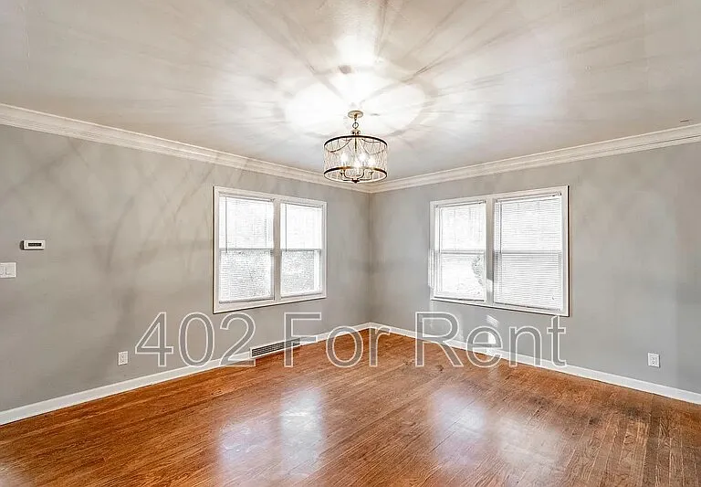2511 N 52nd St — Photo 11
