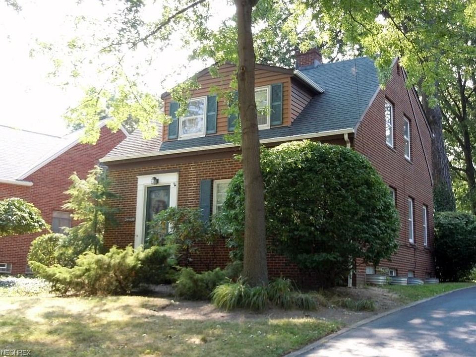 1st image of 24450 Oakhill Dr