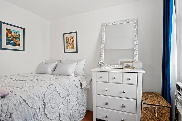 Rented by Douglas Elliman | media 10