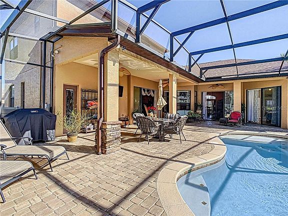 4th image of 1219 Oak Landing Dr