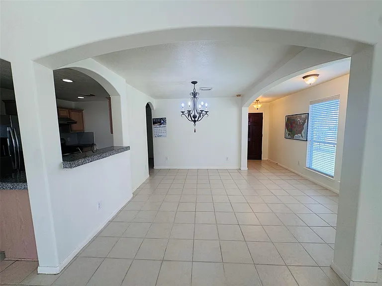 10803 Waterfern Ct — Photo 6