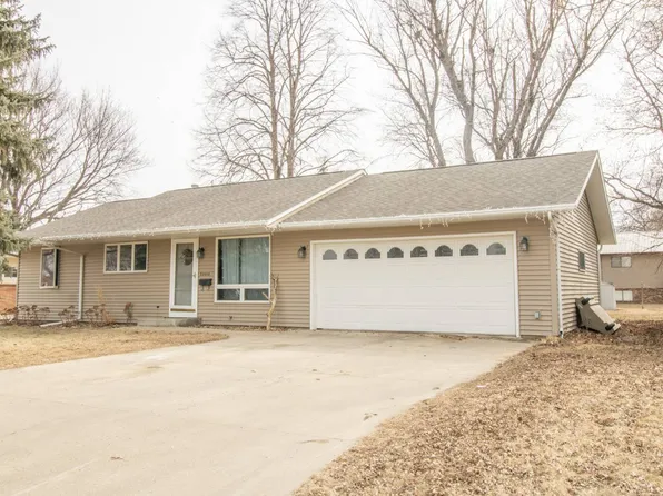 2038 12th St, Rock Valley, IA 51247