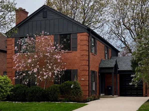 1928 Central Ave, Wilmette, IL 60091