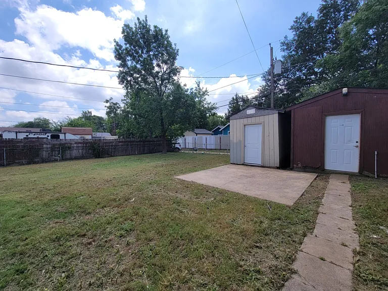 620 Lacewood Dr — Photo 11