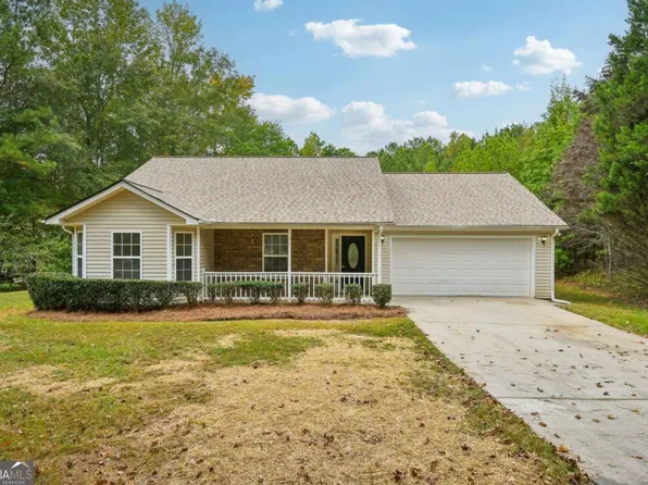 105 Highgrove Dr, Covington, GA 30016