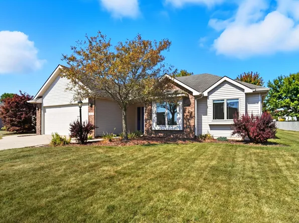 10414 Unita Dr, Fort Wayne, IN 46804