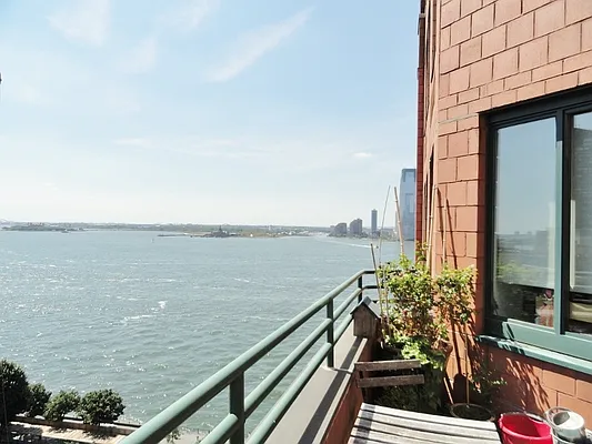 Rented by Battery Park Realty | media 28