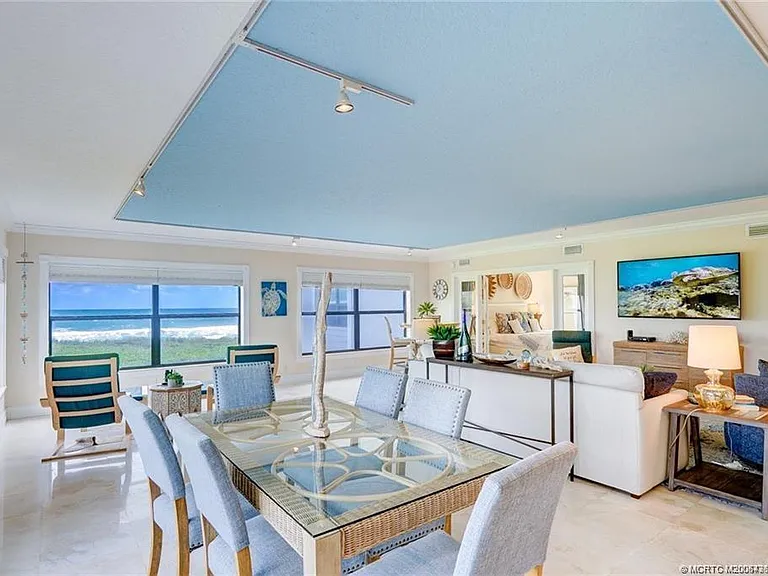 1289 NE Ocean Blvd #6 — Photo 10