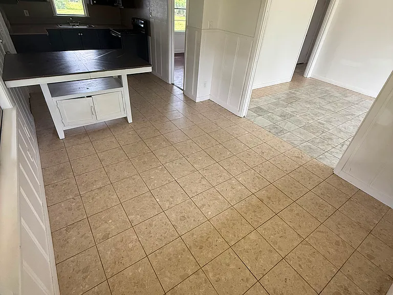 5720 Shivers Dr — Photo 3