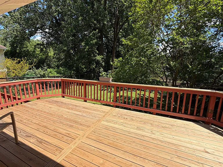 604 Yeonas Dr SW — Photo 17