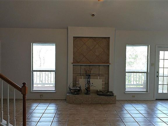 4th image of 46 River Oak Dr